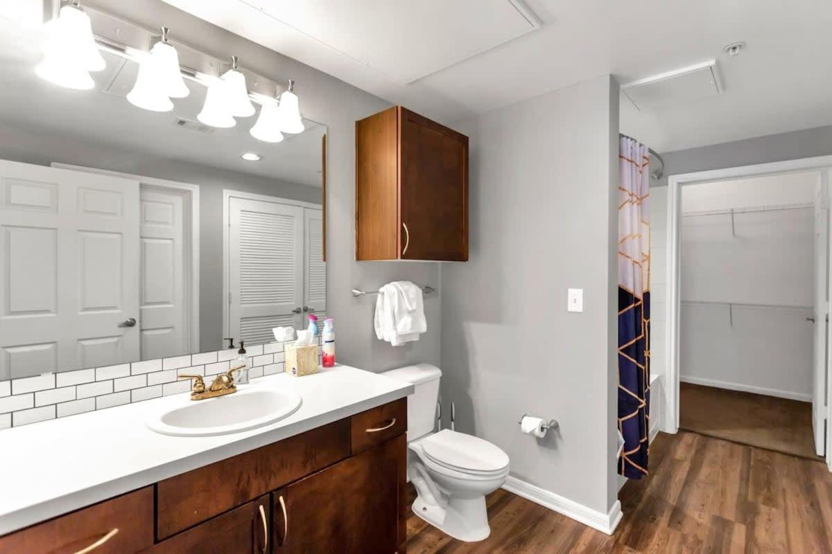 Апартаменты Charming 1Bd In Trendy West End Neighborhood Даллас Экстерьер фото