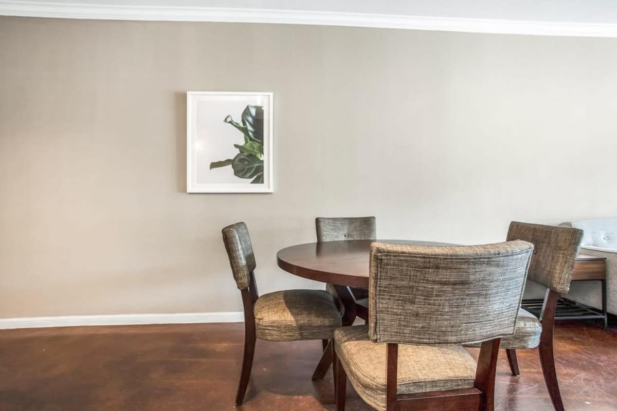 Апартаменты Charming 1Bd In Trendy West End Neighborhood Даллас Экстерьер фото
