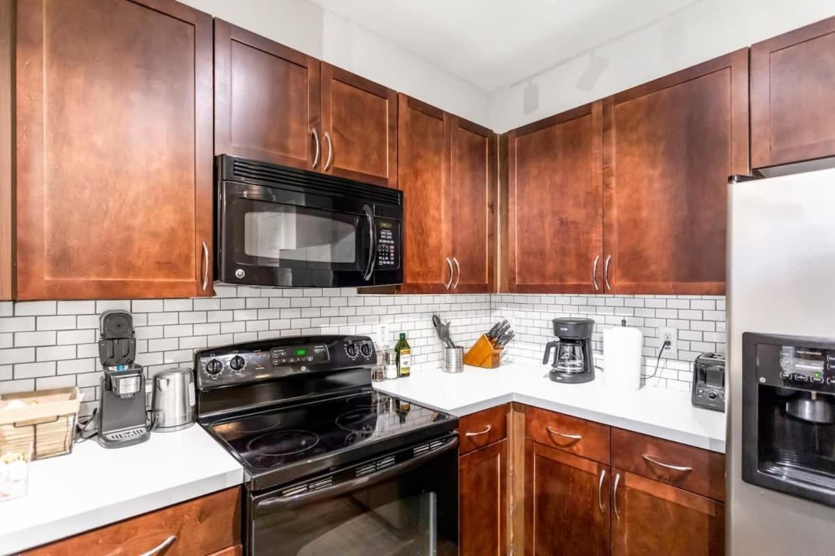 Апартаменты Charming 1Bd In Trendy West End Neighborhood Даллас Экстерьер фото
