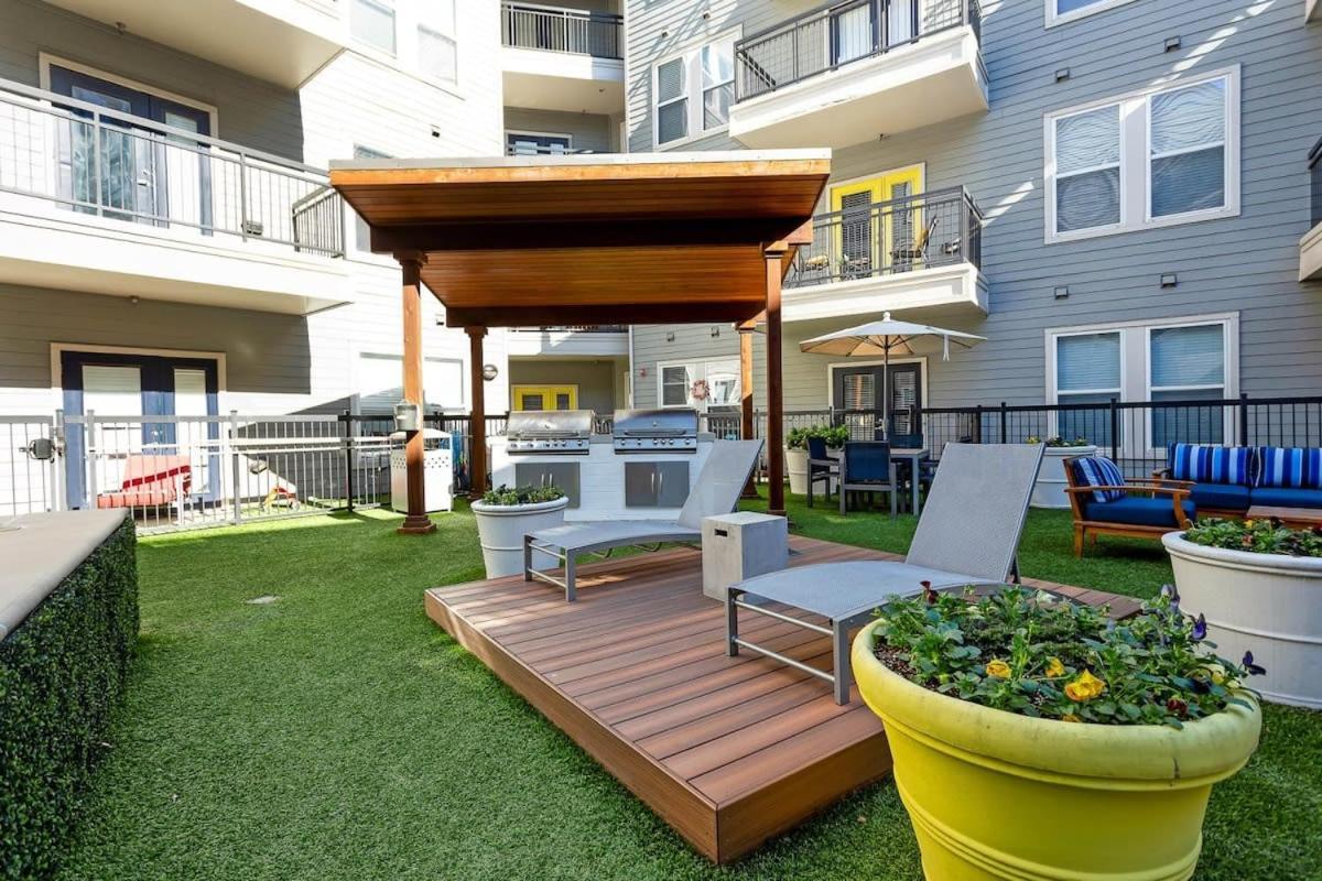 Апартаменты Charming 1Bd In Trendy West End Neighborhood Даллас Экстерьер фото